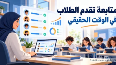 معلمة تستخدم لوحة متابعة رقمية لعرض تقدم الطلاب ونتائج تقييمهم في الوقت الحقيقي داخل الصف.